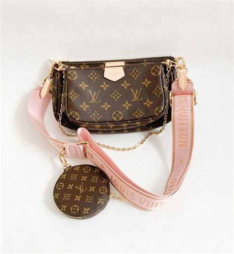 pochette iphone 4 louis vuitton|Louis Vuitton accessories reviews.